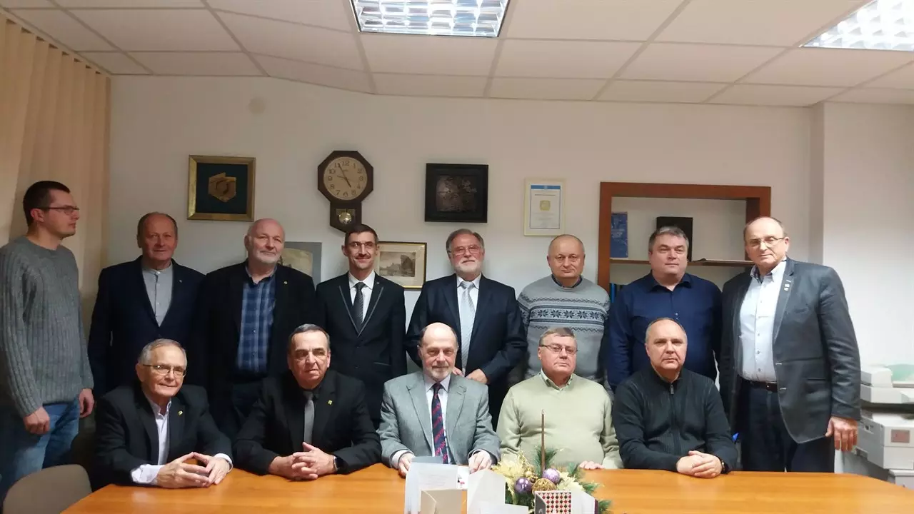 resized_zarzad_KM_SEP_